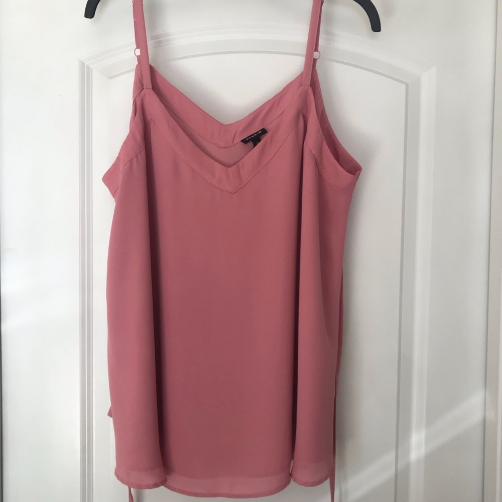 Double layer chiffon tank